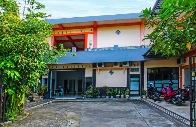 OYO 92095 Wisma Dhana Syariah