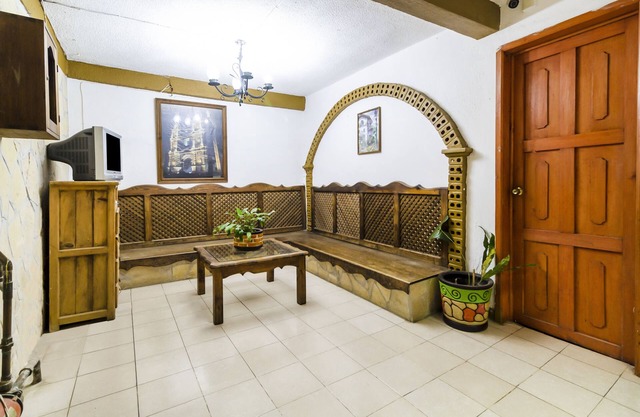 OYO Hotel La Luna