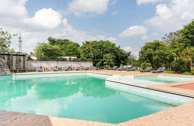 OYO Hotel Casa Blanca