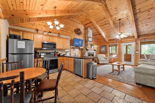 Ozarks Oasis cabin