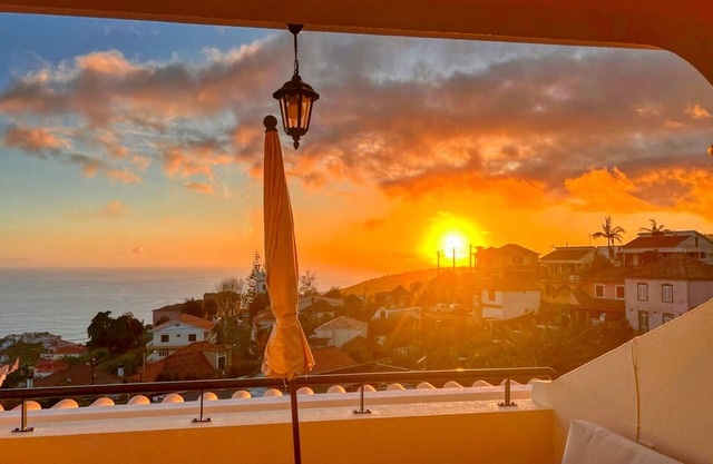 Pôr do Sol, a Home in Madeira