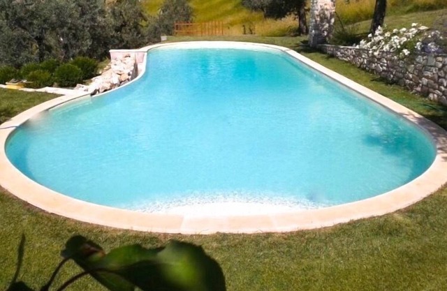 PRESTIGIÖSE VILLA, POOL UND HERRLICHE AUSSICHTEN AUF DAS RÖMISCHE LAND (ROM) (RIETI)