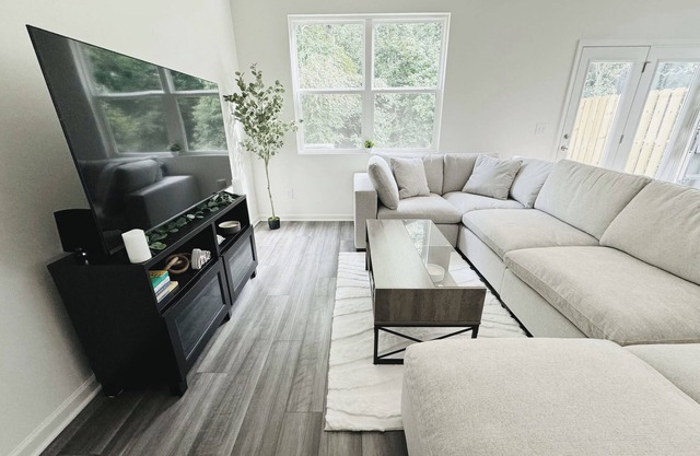 P&Z Bethlehem Townhome. Brand New Built.