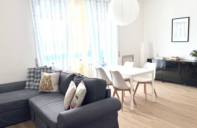 P073 - Porto Recanati, three-room panoramic apartment with sea view