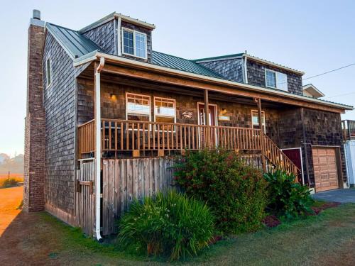 Pacific City River House Loft
