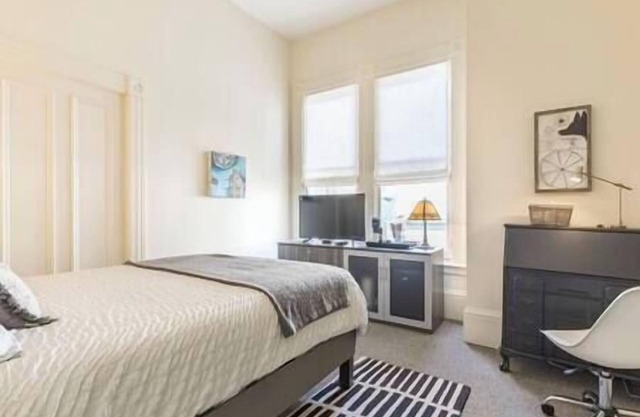 Pacific Heights Victorian Home Bedroom & Bathroom