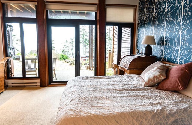 Pacific Soul Eco-Luxe Vacation Home