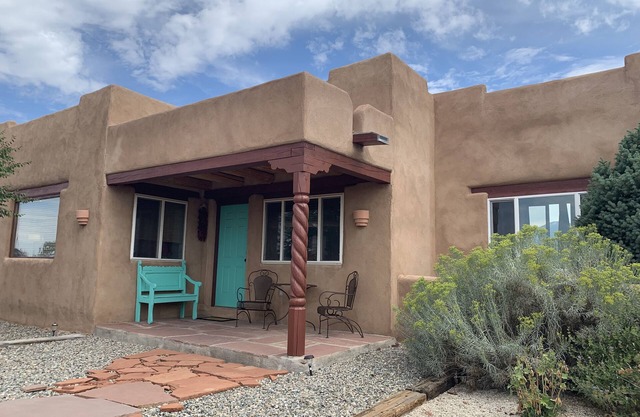 Pacifico, Ihr perfekter Rückzugsort in Taos, mit Whirlpool