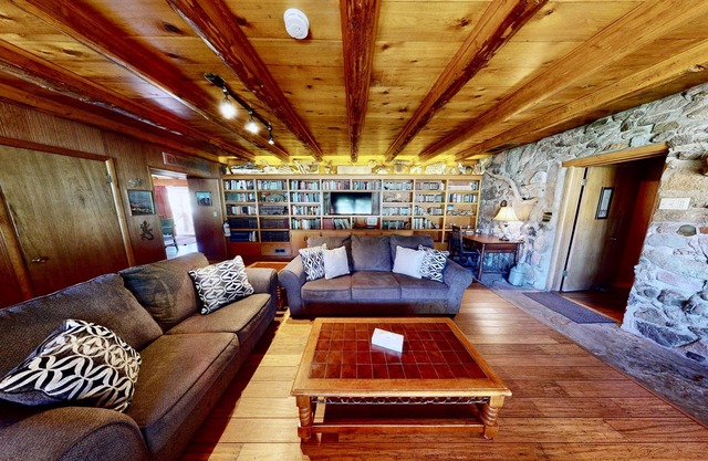 Pack Creek Ranch House + Outdoor Komplex Pool + Sauna = Ihre perfekte Moab Getaway
