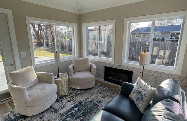 Packer Games, EAA, 2025 NFL Draft, Performing Arts - Cozy Complete Stay with Us!