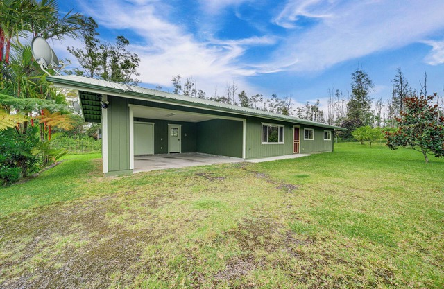 Pahoa Home w/ Fenced-In Yard: Near Hilo & Parks