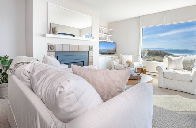 Pajaro Dunes Resort: Remodeled 1 Bedroom Beach Condo