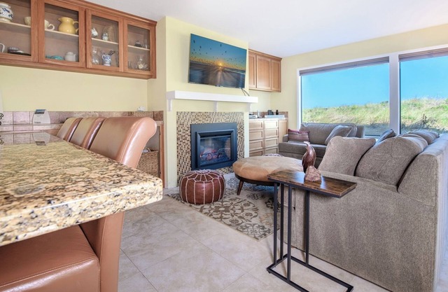 Pajaro Dunes Resort: Ocean Front 2 Bed/2 Bath New On Rental Program!