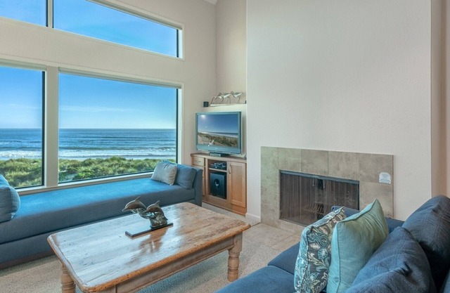 Pajaro Dunes Resort 2 Bedroom Sunny Ocean View Top Floor Condo