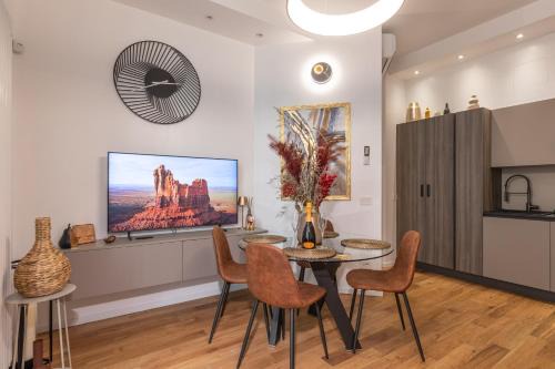Palazzo Cavour, 34 - Luxury Suite Cardo