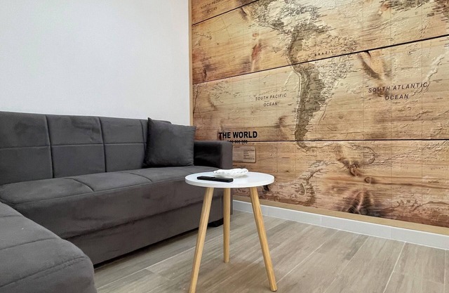 {Palazzo Fodale-5 stars} APARTMENT 70's ROOMS
