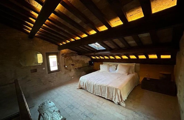 PALAZZO SABBIONI Romantic apartment with kitchen park view