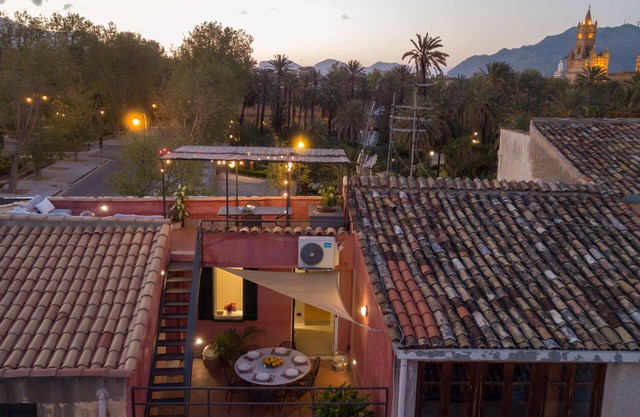 Palermo Magic House