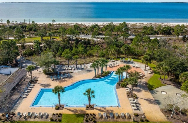 Palm House-Luxury Coastal Townhome-Boutique Design