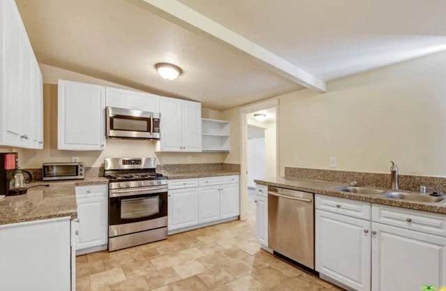 Palm springs home with san jacinto mountain views 10 min drive to downtown