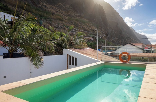 Palm Villa - Family villa with large areas, swimming pool, privileged sea view