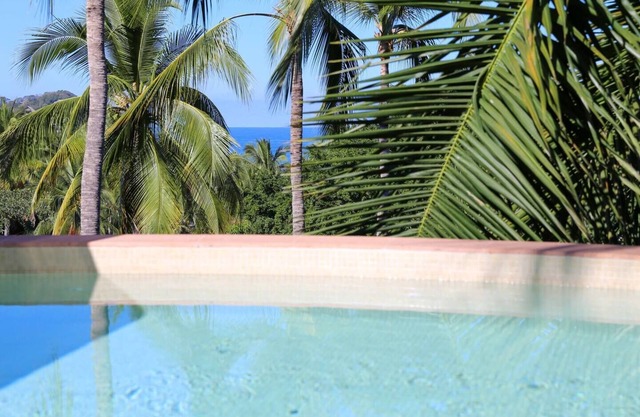 "Palma del Rey" (King Palm) 2 Bed / 2.5 Bath
