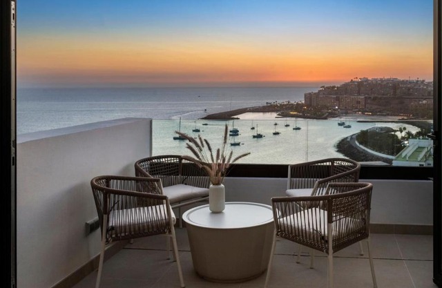 Palmera Sea View