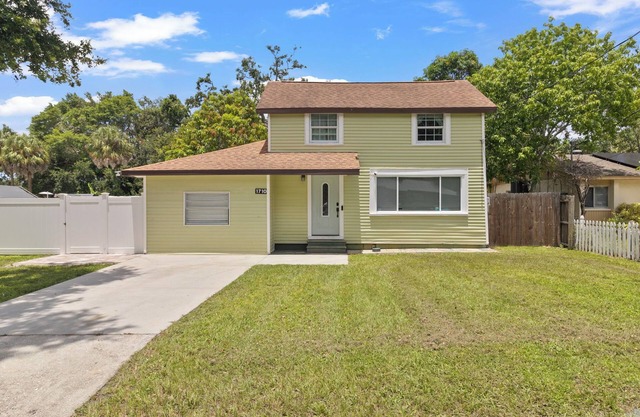 Palmetto Historic Beach Cottage