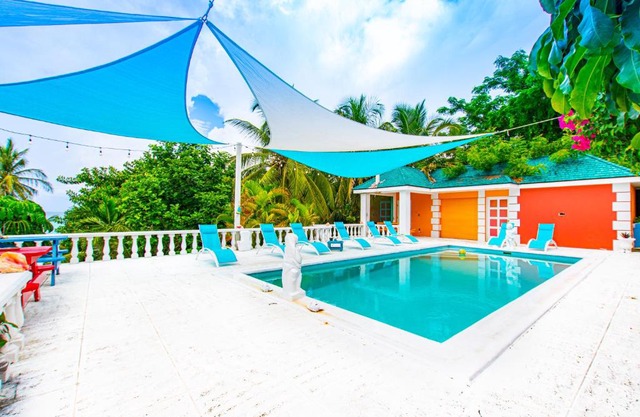 Palms Cottage at Viking Hill