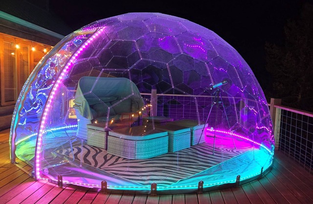 Panaromic Mountain Views, Hot tub, Dome, Game room, Red rocks!