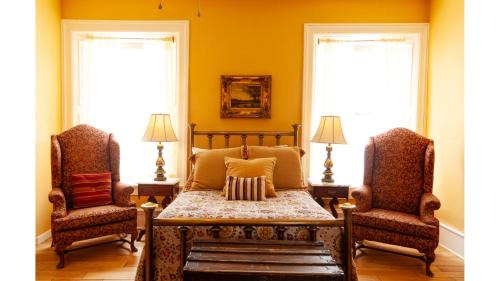 Pancho Griego - Historic Hotel