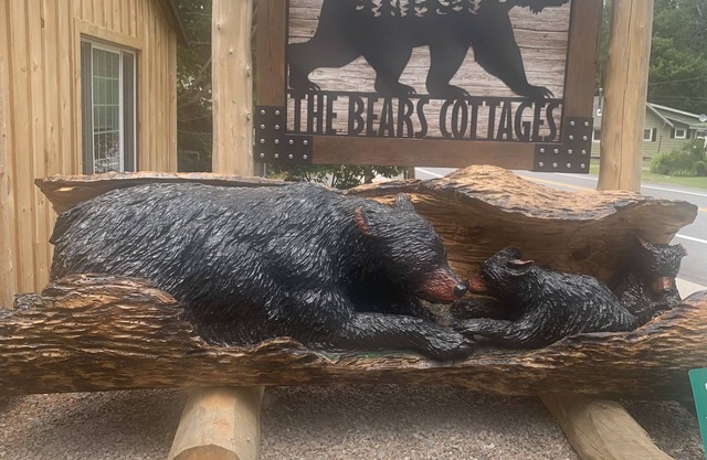 Panda Bear Cabin at The Bears Cottages