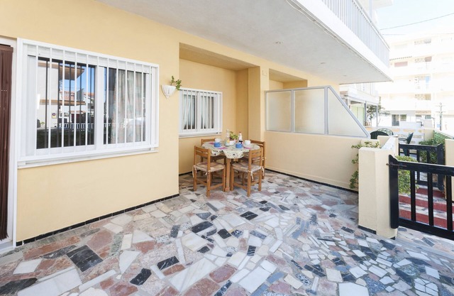 PANDORA 1 - Apartment mit Terrasse in Playa de Miramar.