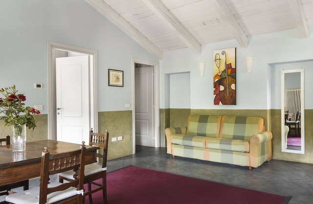 Apartment-Premium-Eigenes Badezimmer-Poolblick-Appartamento Quattro