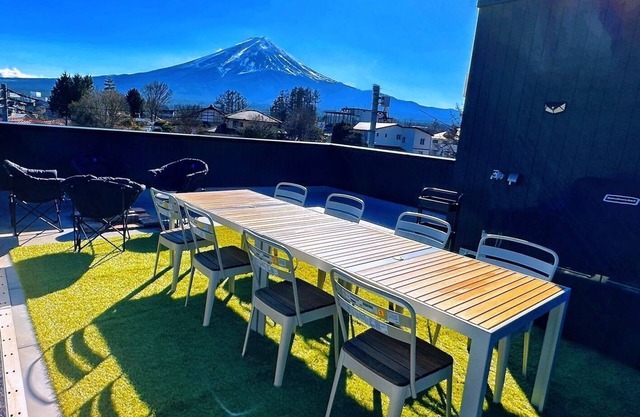 Panorama Annovillas BBQBonfire FujiFirework view / Minamitsuru-gun Yamanashi