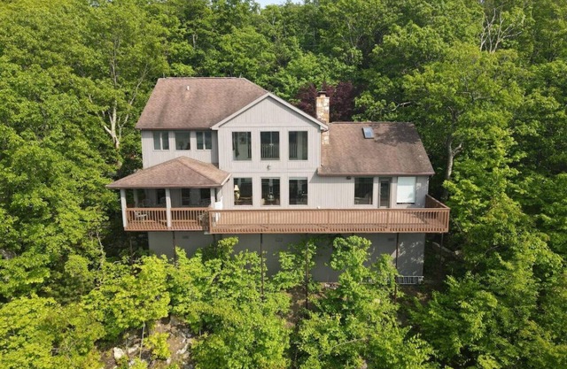 Panorama Peak View- view, wifi, screen porch