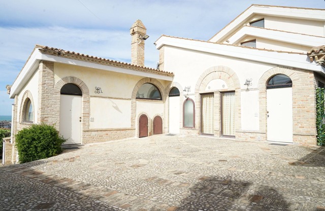 Panorama Rooms 1