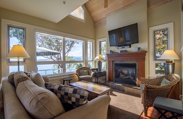 Panorama View Cottage Property