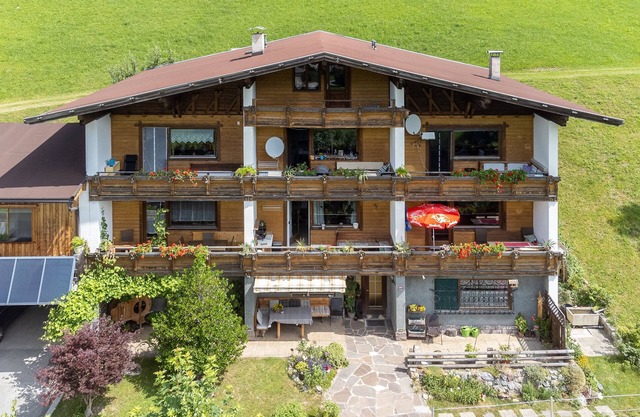 Appartement in Aussichtslage, 500m zum Skibus