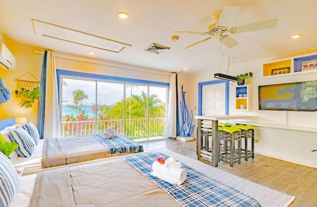 Panoramic Cottage at Viking Hill - Love Beach