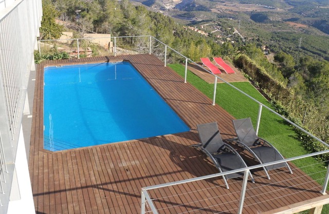 Designer Villa - Panoramic Sea Views