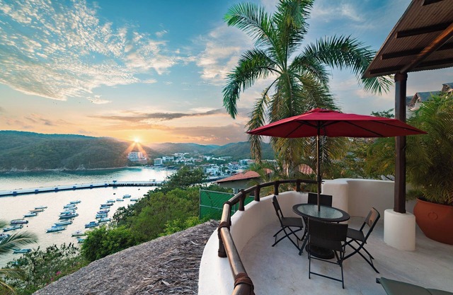 Panoramic Sunset Villa