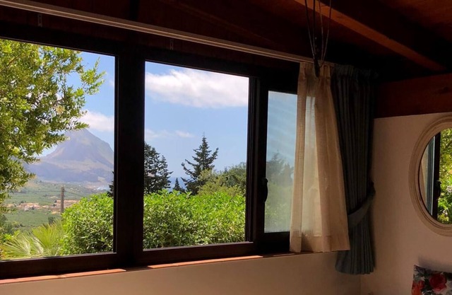 Panoramic villa 2 minutes from the beach