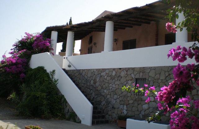 Panoramic villa S.Salvatore