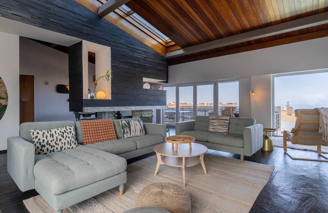 Papoilas Estoril Oceanview Villa