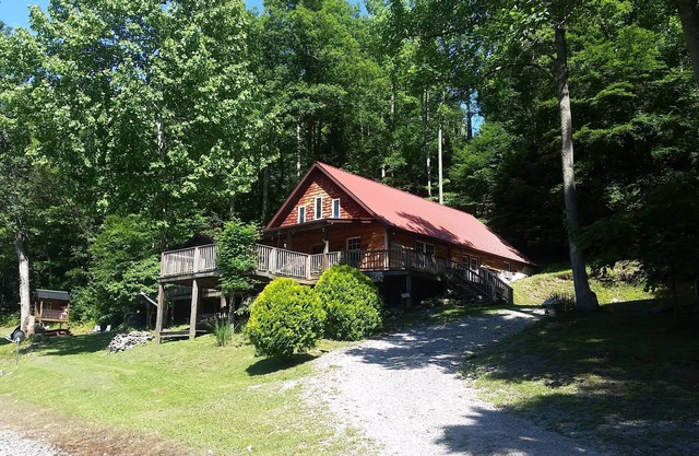 Paradies im Wald mit Blick auf den Buckhannon River