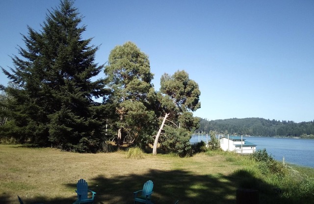 Paradieshütte auf Tenmile Lake