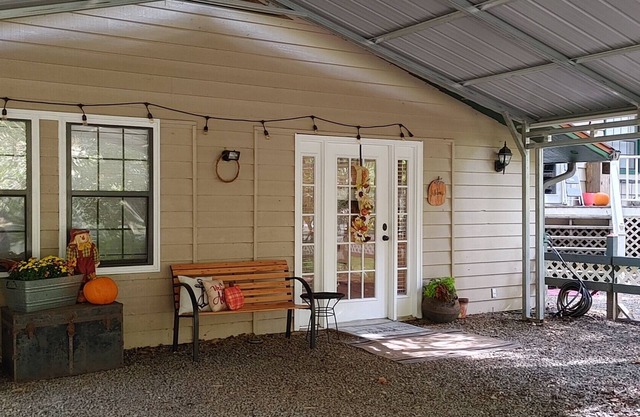 Paradise Cottage on the beautiful Hiwassee River