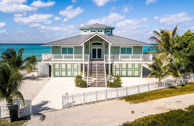 Paradies am Strand in South Bimini, Oceanfront 3/3 House gefunden