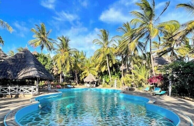 Paradise Haven, Relax, unwind, Enjoy Unlimited Ocean Breeze